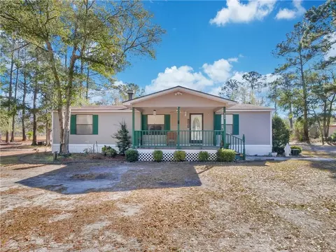 200 Stardust Loop, Jesup, GA 31545 photo 1