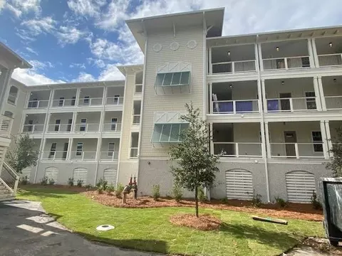 206 Harbor Rd, Jekyll Island, GA 31527