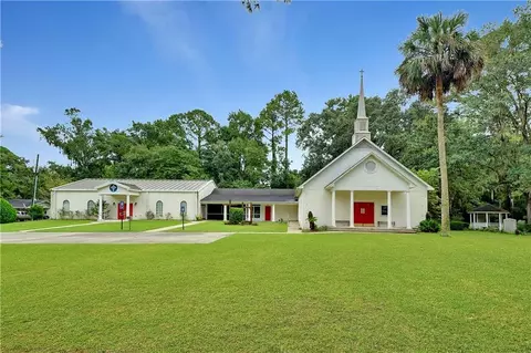 6326 Blythe Island Hwy, Brunswick, GA 31523