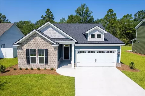 131 Madeira Dr, Brunswick, GA 31523