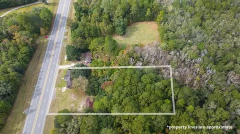13220 E Oglethorpe Hwy, Midway, GA 31320 photo 3