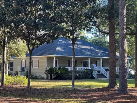 1273 Fair Hope Dr NE, Townsend, GA 31331