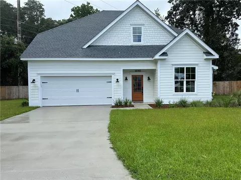 1098 Captains Cove Way, Saint Simons Island, GA 31522