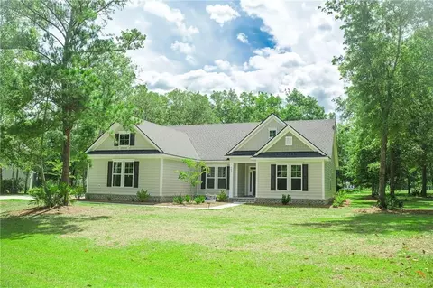 783 Harbour Island Cir, Waverly, GA 31565
