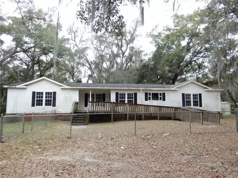 1109 Miller Ln SW, Darien, GA 31305