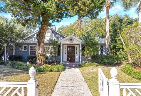 1709 Bruce Dr, Saint Simons Island, GA 31522