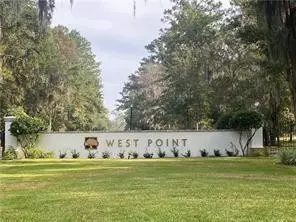 158 Robertson Cir, Saint Simons Island, GA 31522