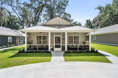 1124 Fishermans Lodge Rd NE, Shellman Bluff, GA 31331