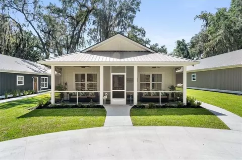 1124 Fishermans Lodge Rd NE, Shellman Bluff, GA 31331