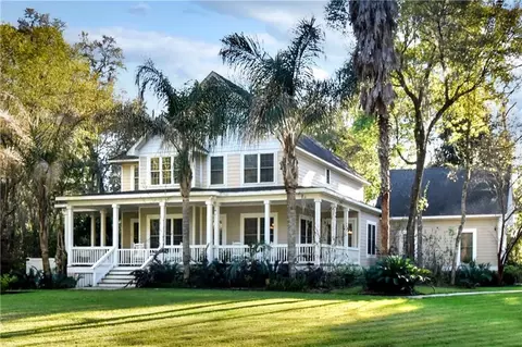 172 Cabbage Palm Trl, Brunswick, GA 31520