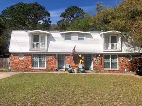 34 Lanier Rd #A & B, Jekyll Island, GA 31527