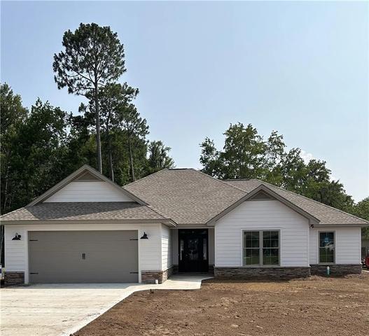 16 Millpond Cir, Brunswick, GA 31525