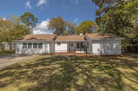 125 Lake View Cir, Brunswick, GA 31525