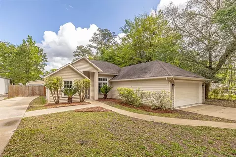 226 W Cypress Ave, Kingsland, GA 31548