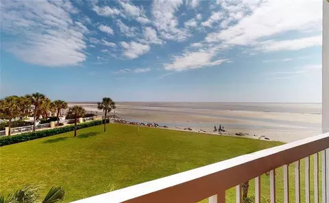 201 Neptune Rd #351, Saint Simons Island, GA 31522