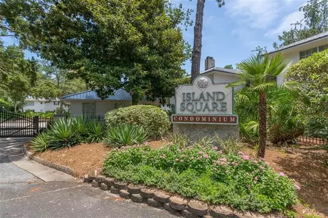 204 W Island Square Dr #204, Saint Simons Island, GA 31522
