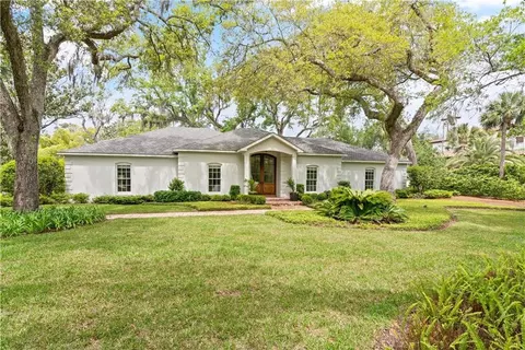 204 W Thirtieth St, Sea Island, GA 31561