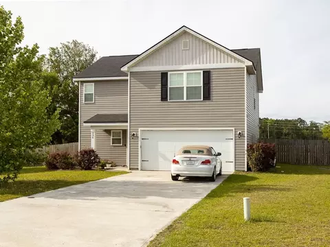 236 Victorian Lake Dr, Brunswick, GA 31525
