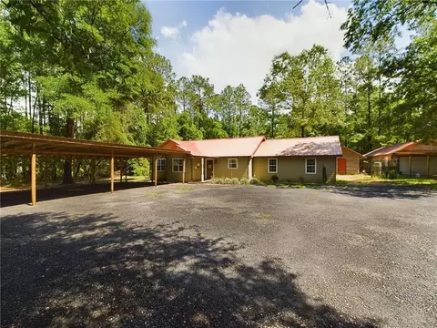 1643 Penholloway Rd, Jesup, GA 31546