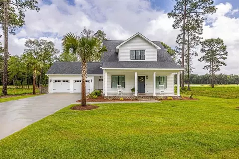 55 Gannet Trl, Waverly, GA 31565