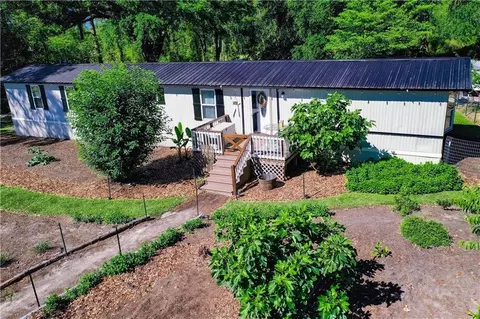 386 Fox Rd, Mershon, GA 31551