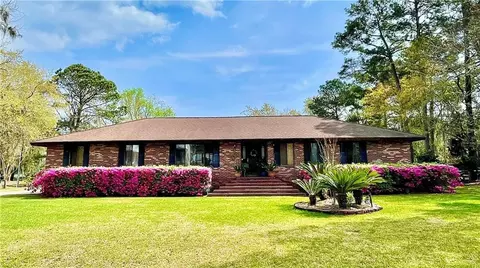 300 River Ridge Rd, Brunswick, GA 31523