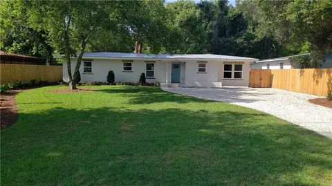 506 Nottingham Dr, Brunswick, GA 31525