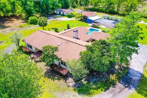 174 Willis Ln, Nahunta, GA 31553
