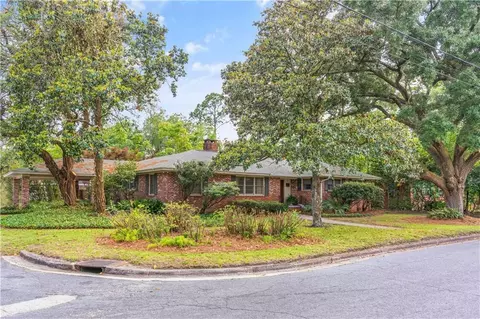 2850 Wildwood Dr, Brunswick, GA 31520