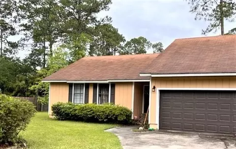51 Buntin St, Woodbine, GA 31569