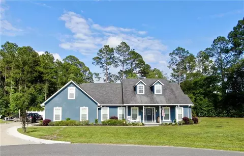 2708 Sand Pebble Dr, Blackshear, GA 31516