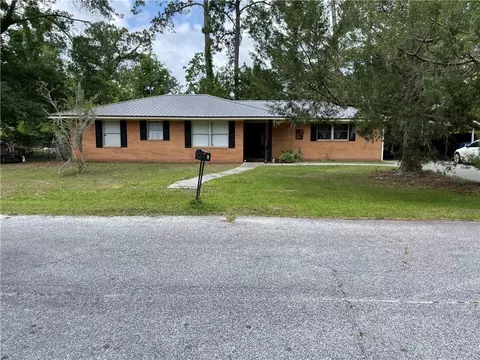 621 Price St, Brunswick, GA 31525