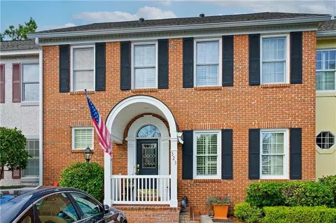 323 Lantern Walk, Saint Simons Island, GA 31522
