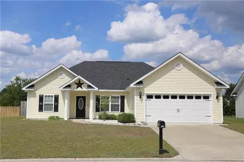 1116 Autumns Wood Cir E, Brunswick, GA 31525
