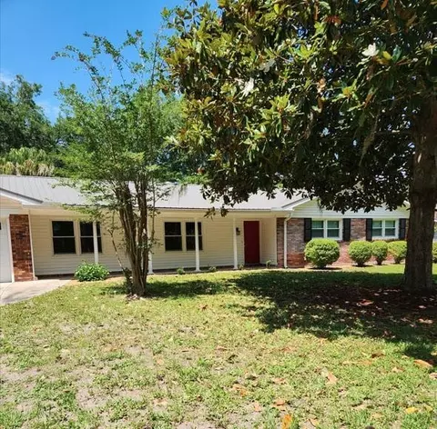 139 Belle Point Pkwy, Brunswick, GA 31525
