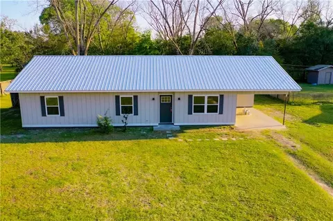 610 Cherokee Ave, Waycross, GA 31501