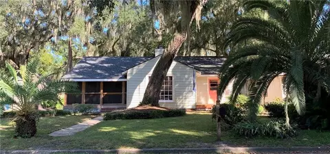 1210 Pine Ave, Brunswick, GA 31520