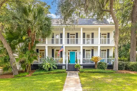 148 Rosemont St, Saint Simons Island, GA 31522
