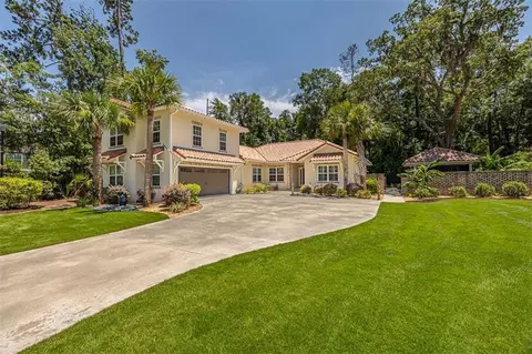 101 Governors Cir, Saint Simons Island, GA 31522
