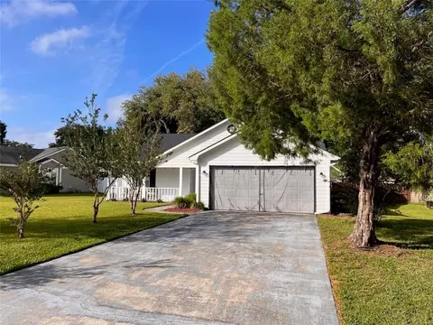 138 Lakeside Dr, Kingsland, GA 31548