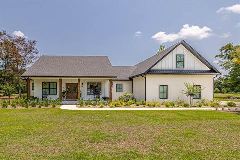 15 Old Wharf Ct, Brunswick, GA 31523