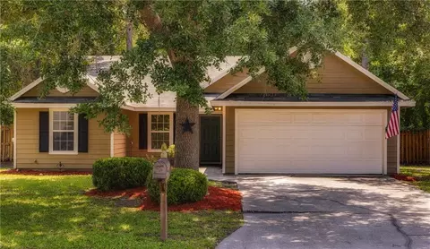 107 Dunbar Dr, Saint Marys, GA 31558