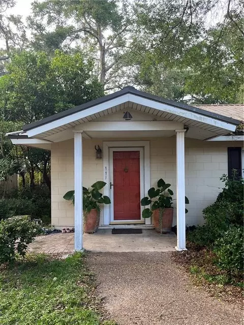 111 113 Fish Fever Ln, Saint Simons Island, GA 31522