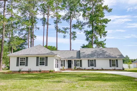3031 Orion Dr, Waycross, GA 31503