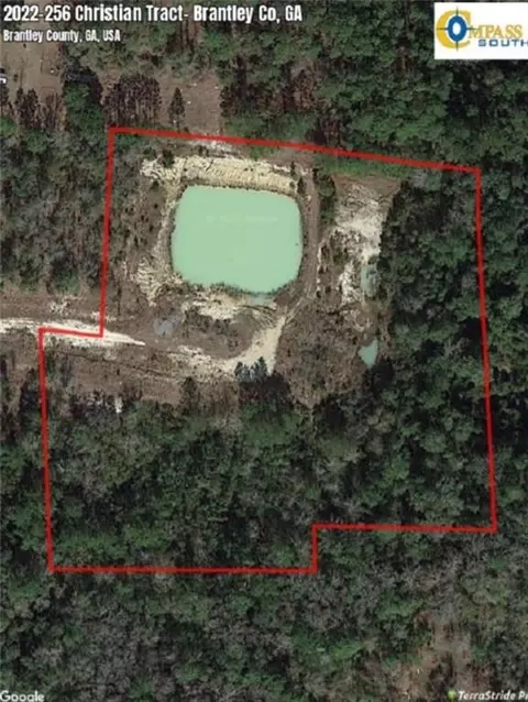 121 Walkers Rdg, Waynesville, GA 31566