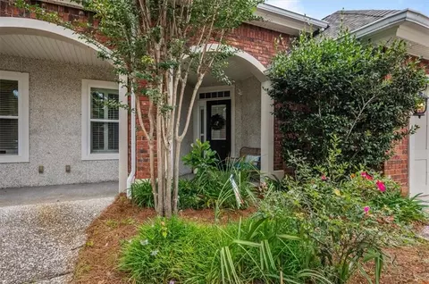 120 Fox Run Dr, Brunswick, GA 31525