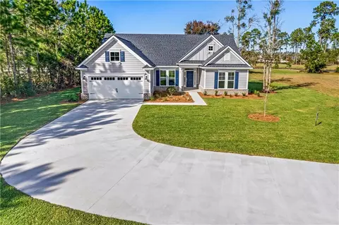 75 Spyglass Ln, Kingsland, GA 31548