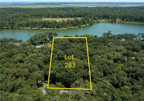 1277 Pikes Bluff Rd #283, Saint Simons Island, GA 31522