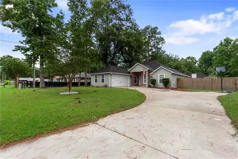 225 W Magnolia Ave, Kingsland, GA 31548