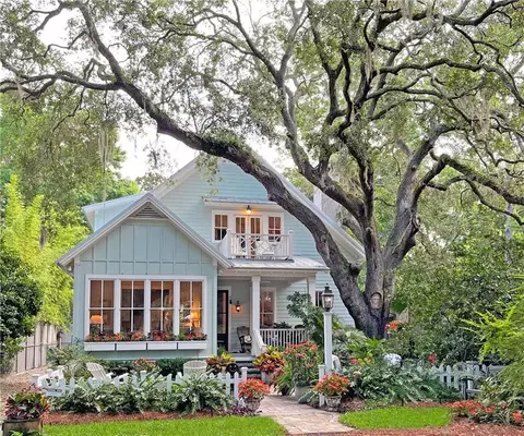 557 Park Ave, Saint Simons Island, GA 31522